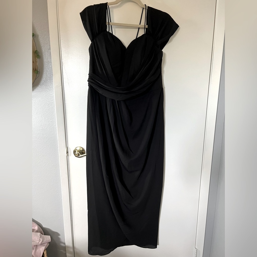 City Chic Black dress